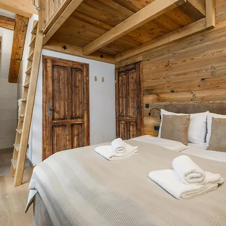 Cornelia Chalet *